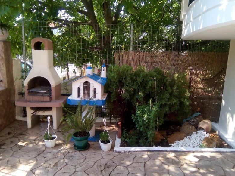 Oasis Apartment Nea Michaniona Exterior foto